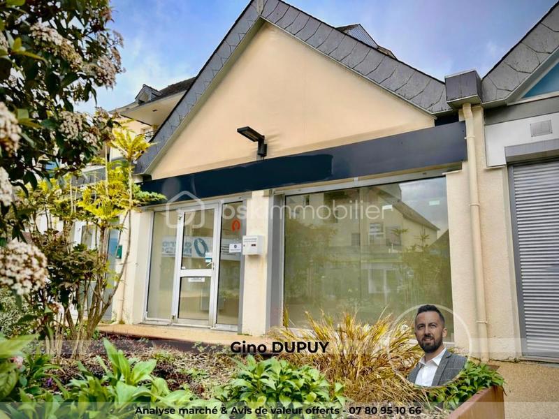 Local commercial - 67 m² - 3 pièces