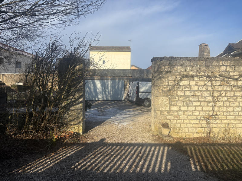 Maison - 217 m² - 5 pièces