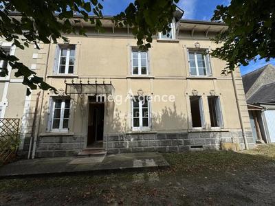 Maison de ville - 95 m² - 5 pièces