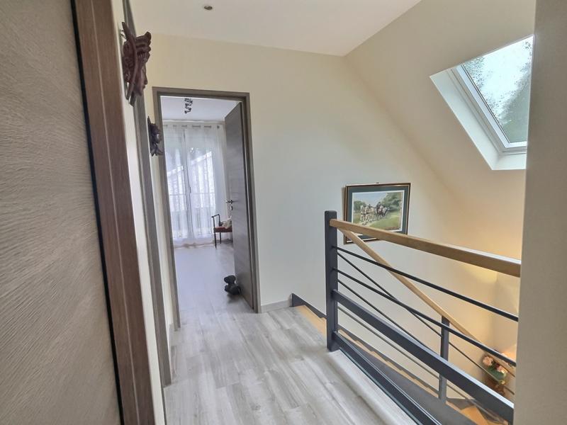 Maison - 147 m² - 6 pièces