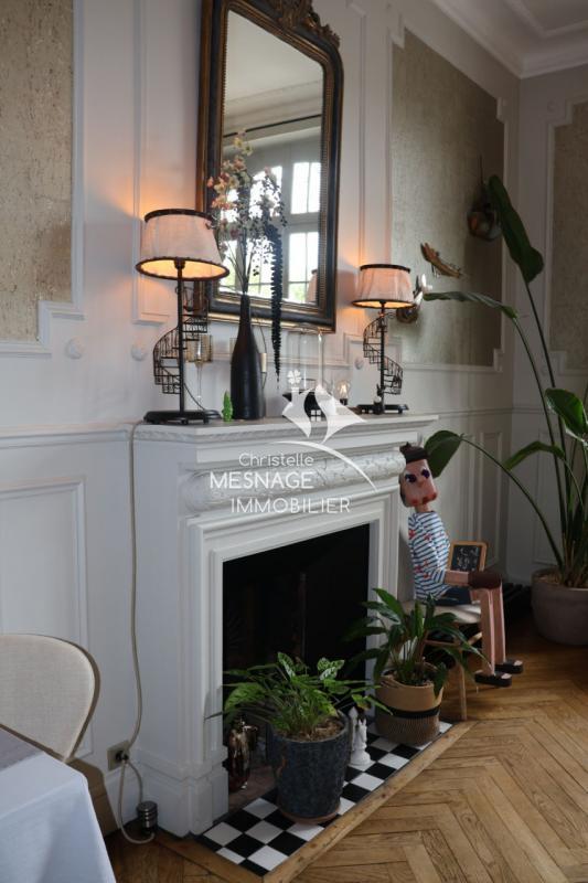 Maison - 236 m² - 8 pièces