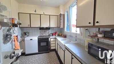 Maison - 140 m² - 7 pièces