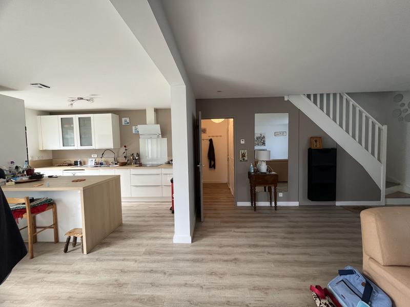 Maison contemporaine - 136 m² - 6 pièces