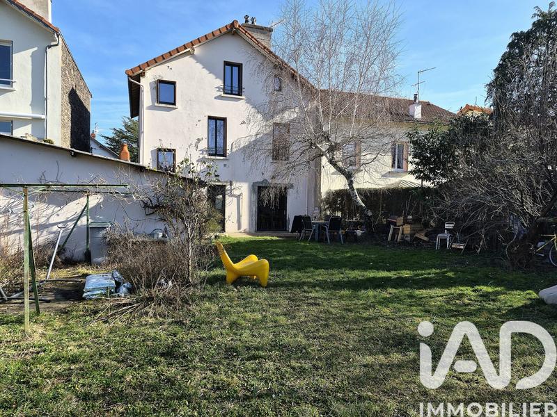 Maison - 165 m² - 7 pièces