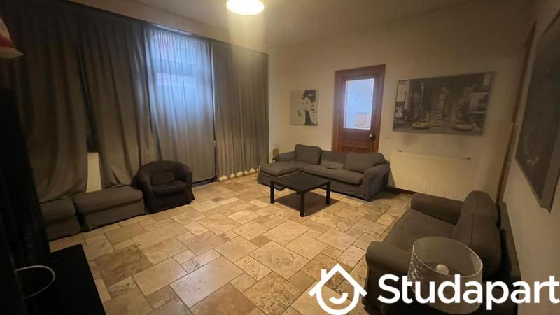 Chambre - 15 m² - 1 pièce