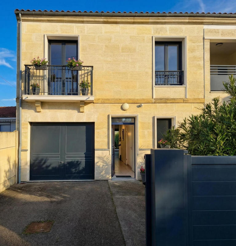 Maison - 120 m² - 5 pièces