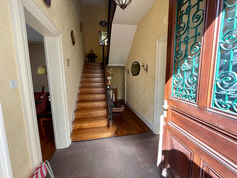 Maison - 105 m² - 5 pièces