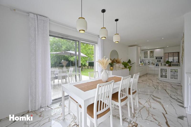 Maison - 119 m² - 5 pièces