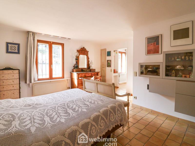 Villa - 166 m² - 5 pièces