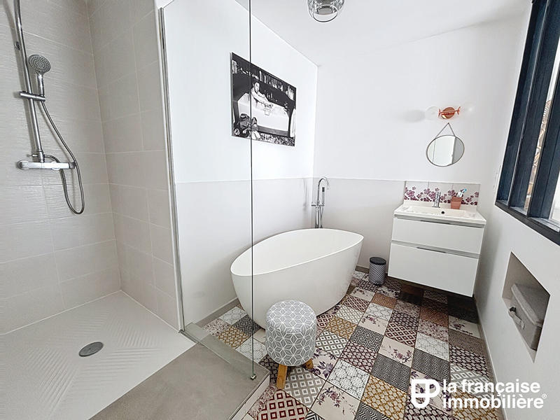 Maison - 142 m² - 5 pièces