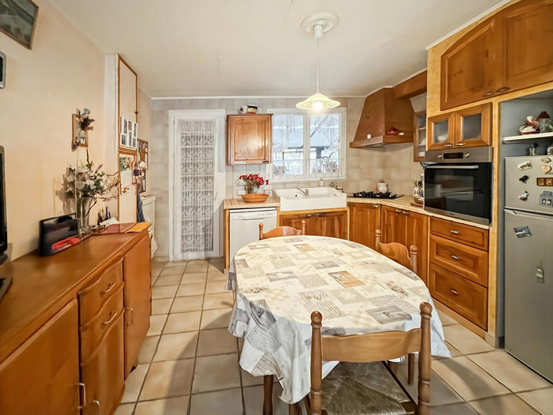 Maison - 130 m² - 6 pièces