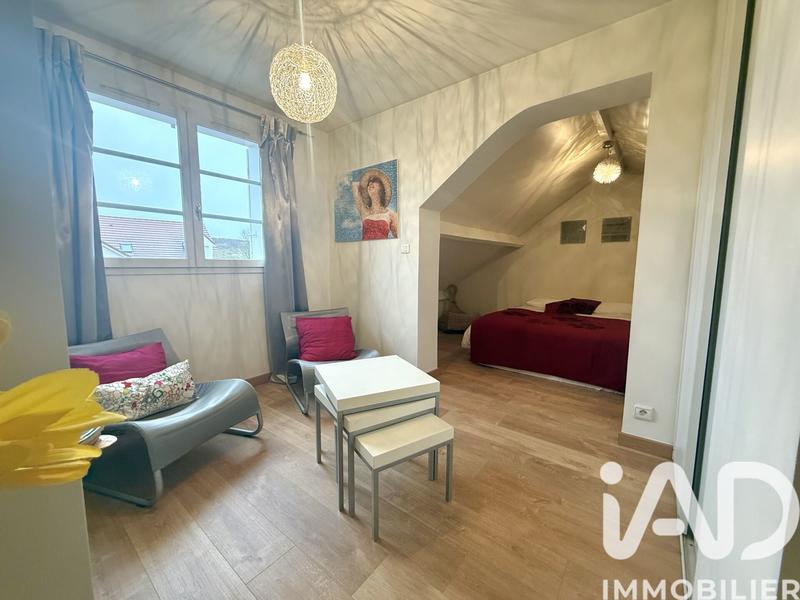 Maison - 156 m² - 7 pièces