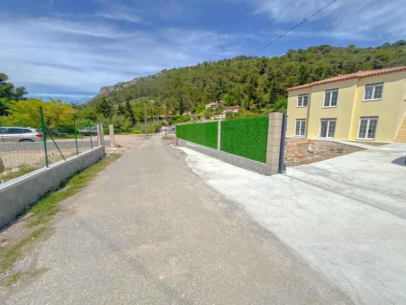 Maison - 176 m² - 6 pièces