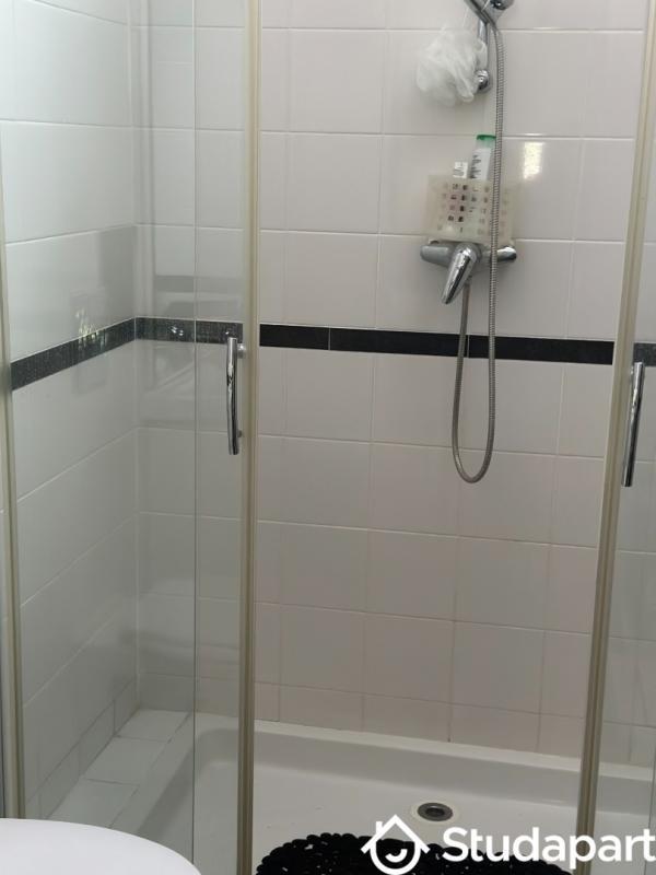 Chambre - 25 m² - 1 pièce