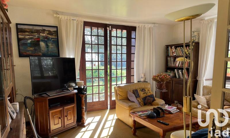 Maison - 200 m² - 7 pièces