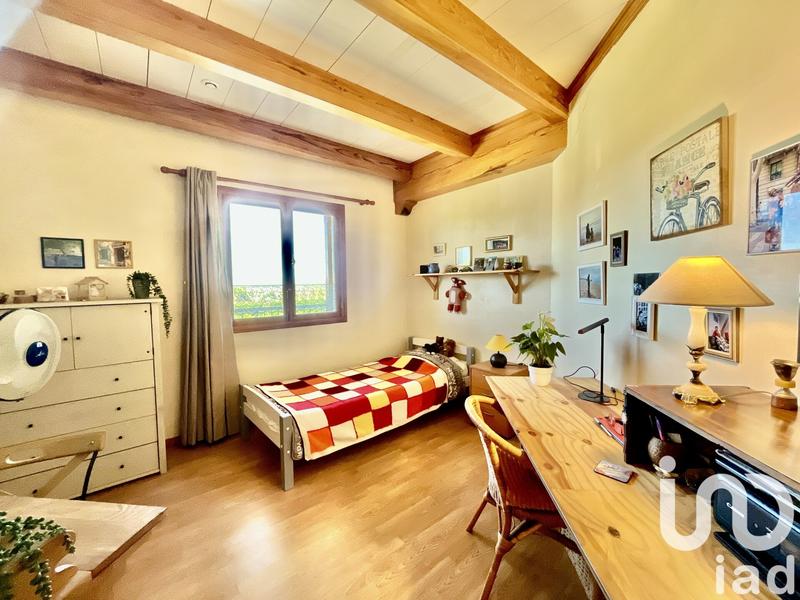 Maison - 217 m² - 4 pièces