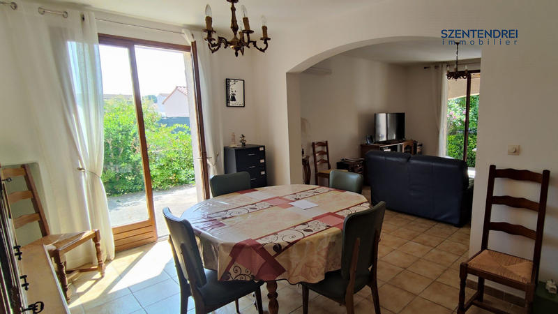 Maison - 101 m² - 5 pièces