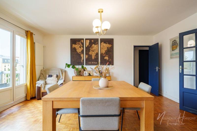 Appartement ancien - 108 m² - 5 pièces