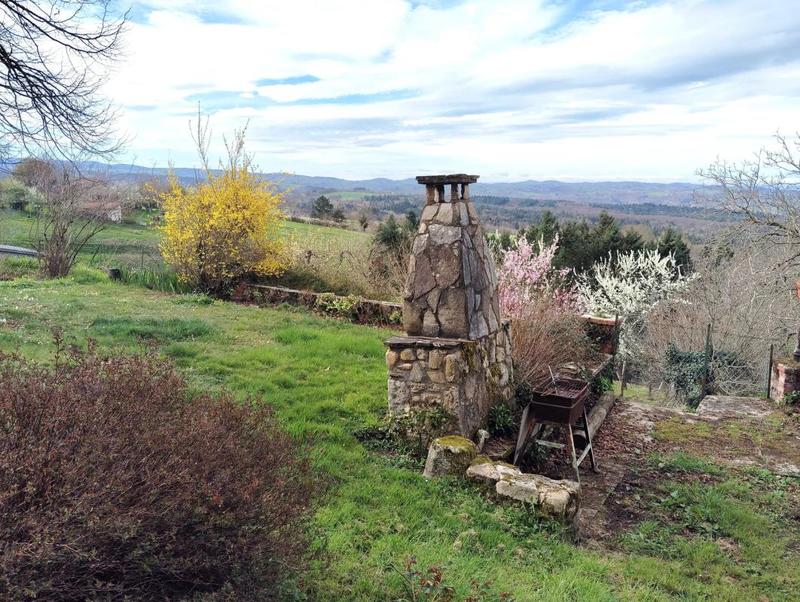 Demeure - 251 m² - 13 pièces