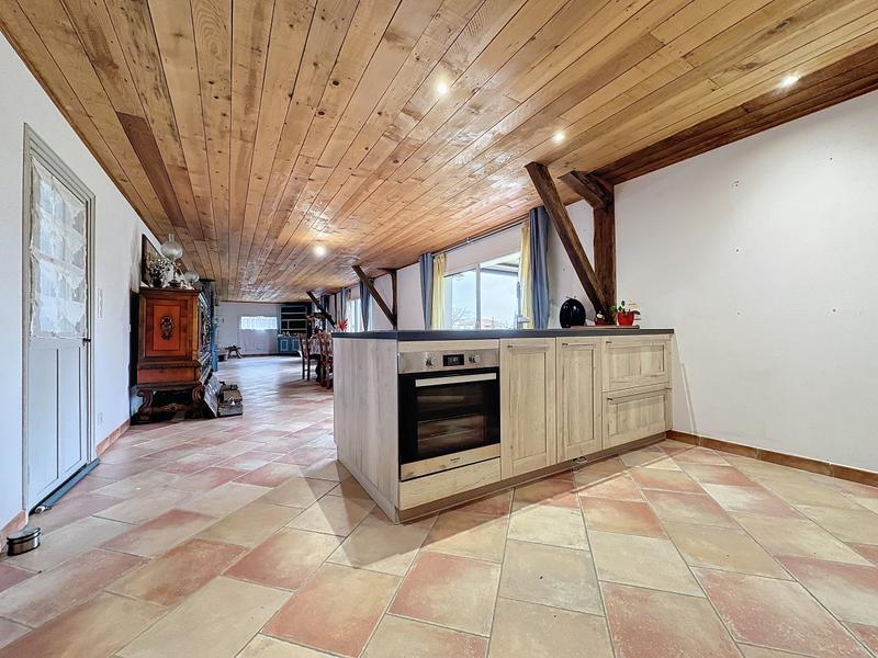 Maison - 130 m² - 7 pièces