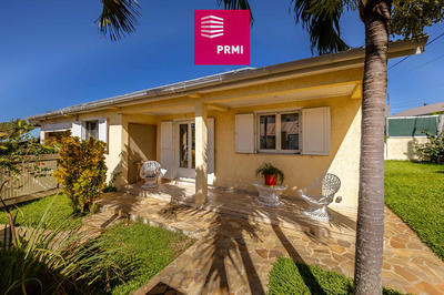 Maison - 102 m² - 6 pièces