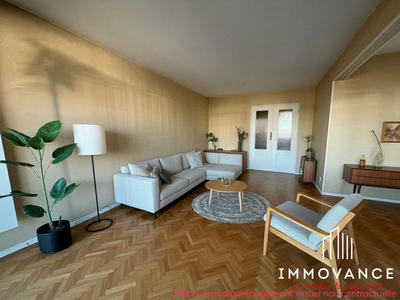 Appartement - 89 m² - 4 pièces