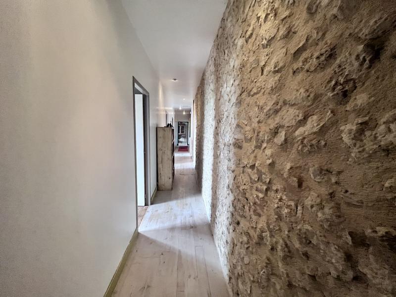 Maison ancienne - 316 m² - 12 pièces