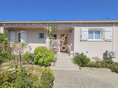 Maison - 104 m² - 4 pièces