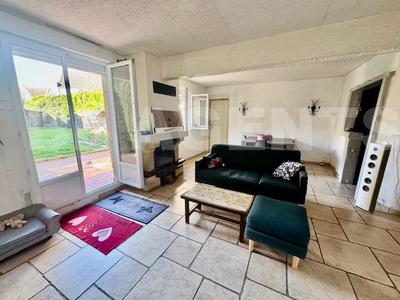 Maison - 140 m² - 6 pièces