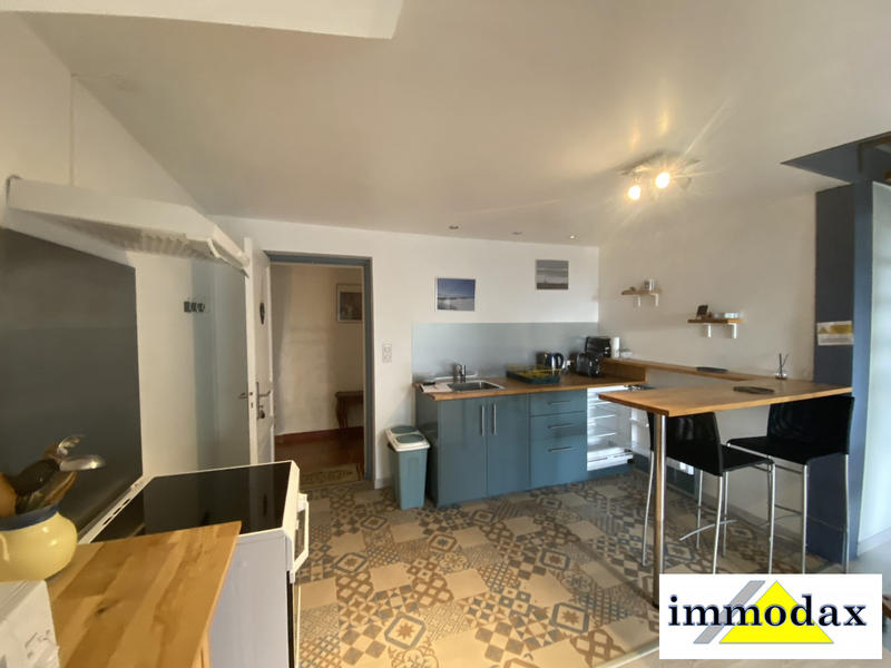 Maison - 450 m² - 10 pièces