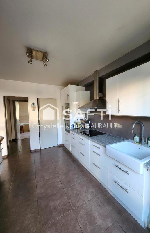 Maison - 133 m² - 6 pièces