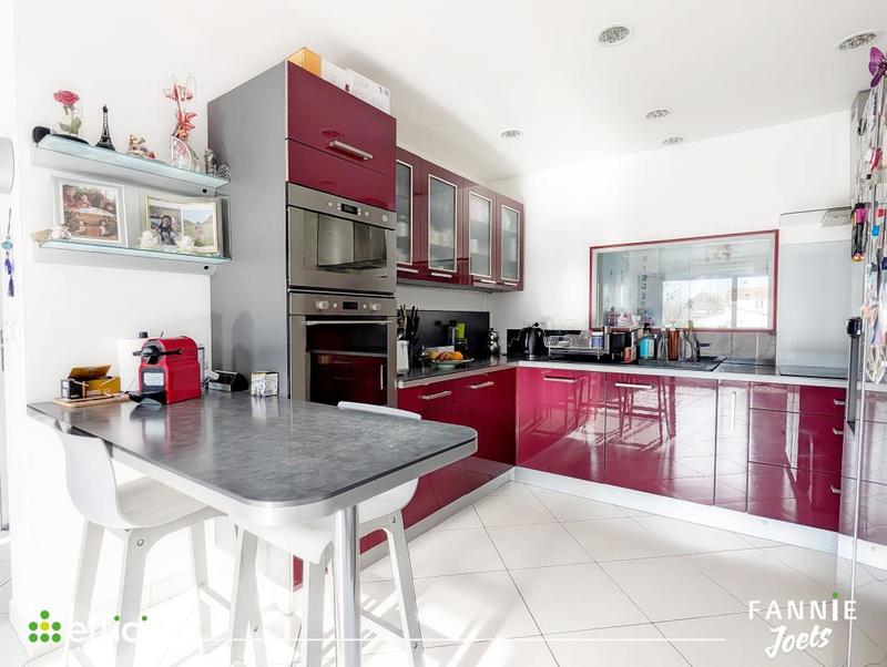 Pavillon - 123 m² - 7 pièces