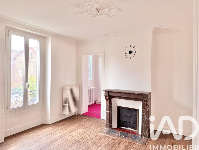 Maison - 317 m² - 9 pièces