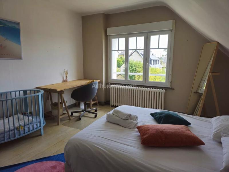 Maison - 180 m² - 7 pièces