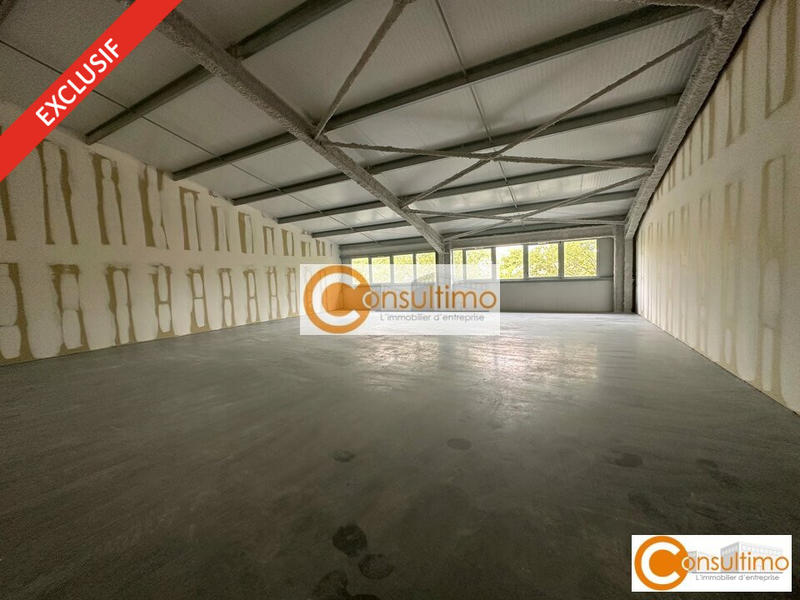 Bureau - 2 000 m²