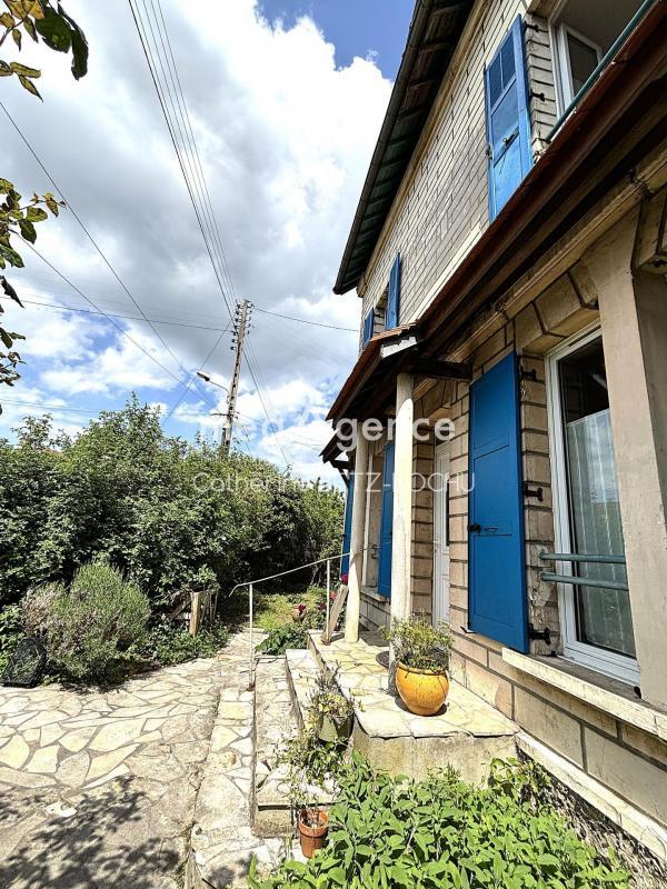 Maison - 88 m² - 4 pièces