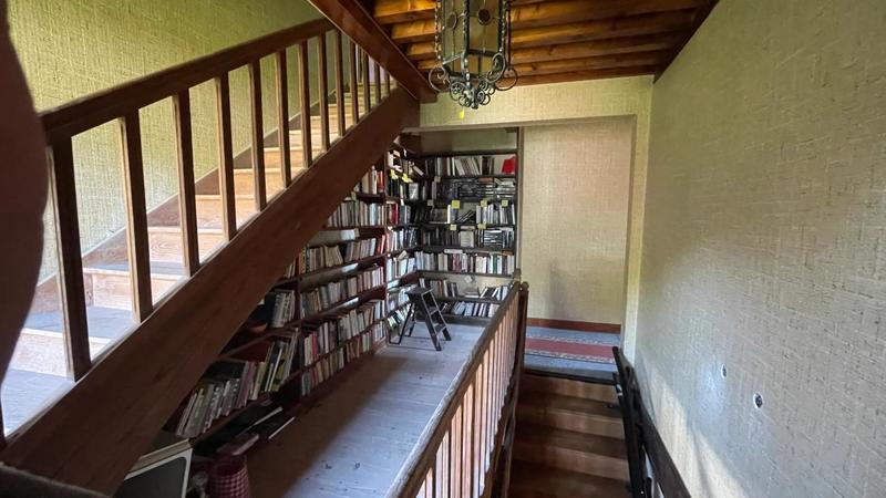 Maison - 251 m² - 13 pièces