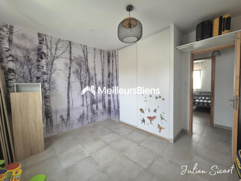 Villa - 95 m² - 4 pièces