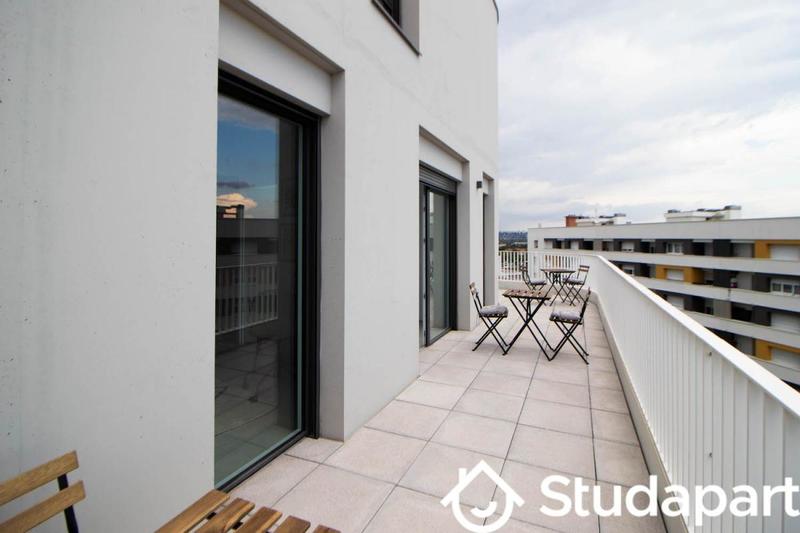 Chambre - 10 m² - 1 pièce