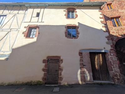Maison ancienne - 111 m² - 3 pièces