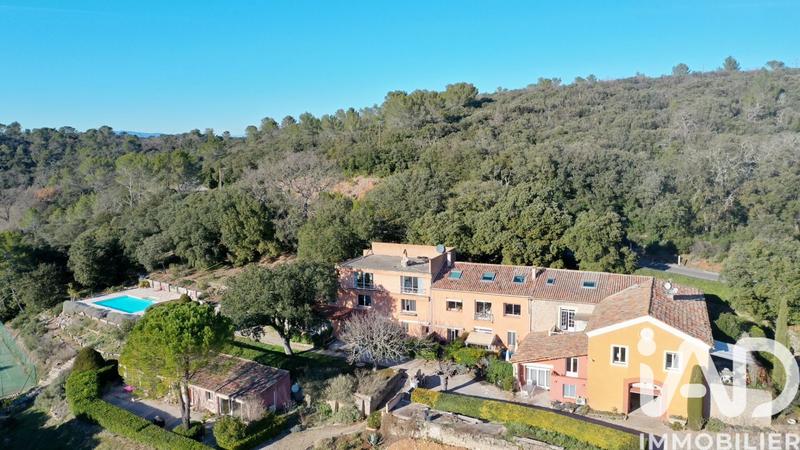 Appartement - 100 m² - 4 pièces