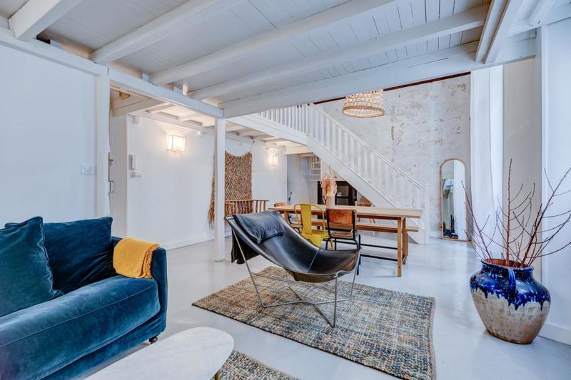 Appartement - 82 m² - 4 pièces