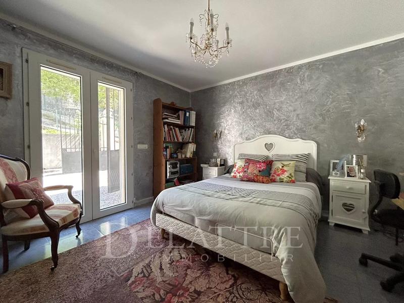 Villa - 175 m² - 7 pièces