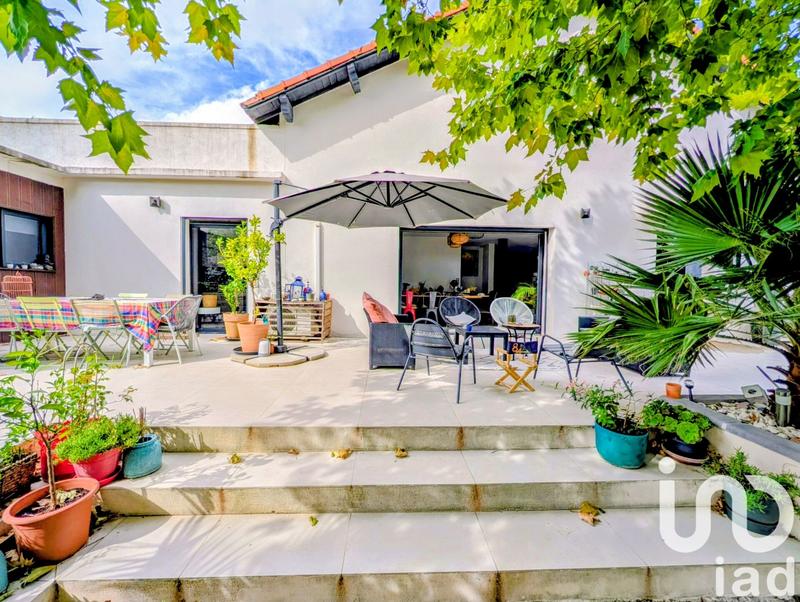 Maison - 164 m² - 7 pièces