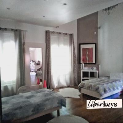 Maison de ville - 170 m² - 5 pièces