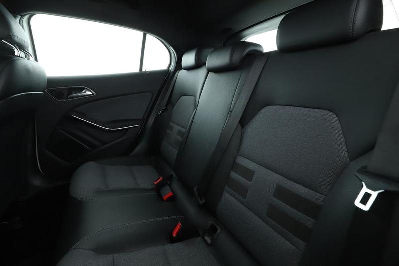 Mercedes Gla 180 Cdi Inspiration Bva7 109 ch