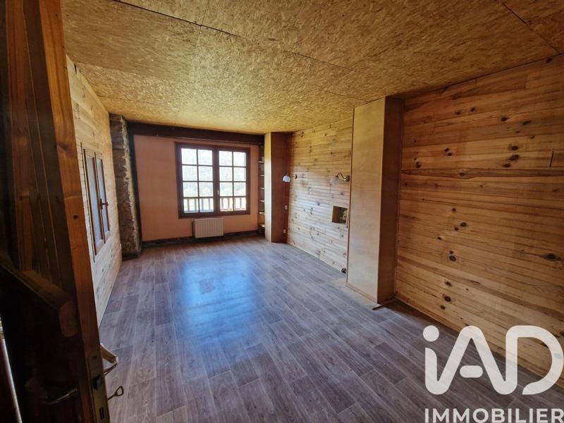 Maison de campagne - 270 m² - 5 pièces