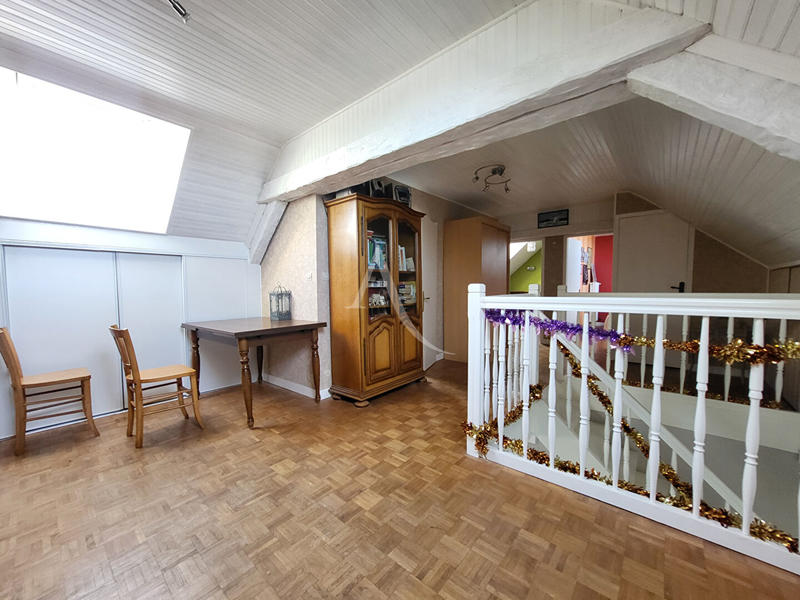 Maison - 124 m² - 7 pièces