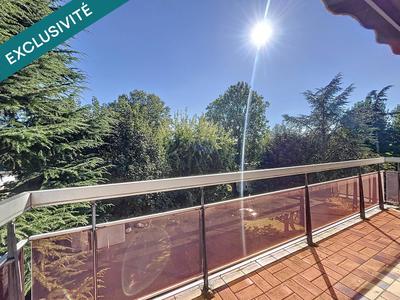 Appartement - 99 m² - 5 pièces