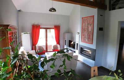 Maison - 349 m² - 9 pièces